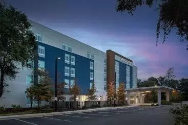هتل Springhill Suites By Marriott Charleston Airport & Convention Center