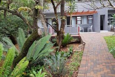 פנסיון Forget Me Not Selfcatering Apartments