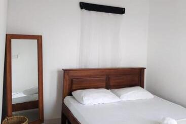 Bed and Breakfast Desire Village Rakwana