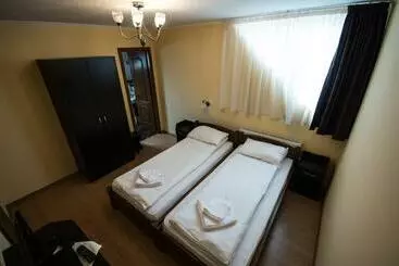 Majatalo Sziklakert Fogadó