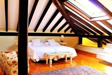 Отель La Casona De Suesa