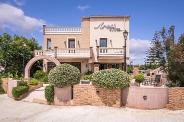 דירה Areti Suites