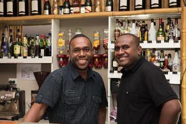 Hotel Aquana Beach Resort