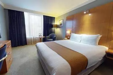 Отель Holiday Inn Milton Keynes Central, An Ihg