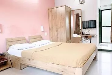 Отель Royale Heritage