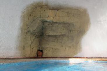 هتل روستایی Cuevas Abuelo Ventura