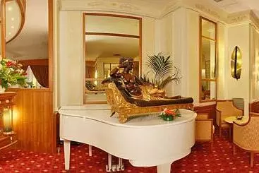 Grand Hotel La Pace   All Inclusive