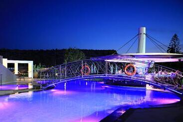 Отель Marigianna Apartments