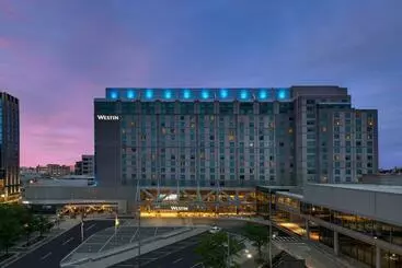 فندق The Westin Boston Seaport District