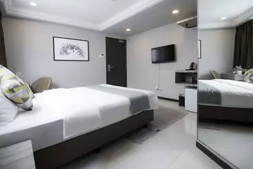 هتل Harbour Ville