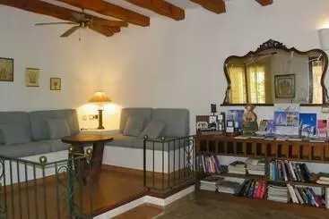 Сельский дом Casa Naya