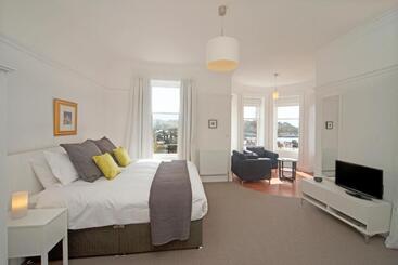Greystones B&B