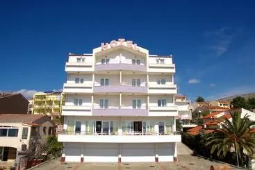 Отель Viktorija