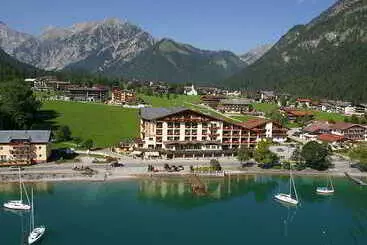 Отель Post Am See