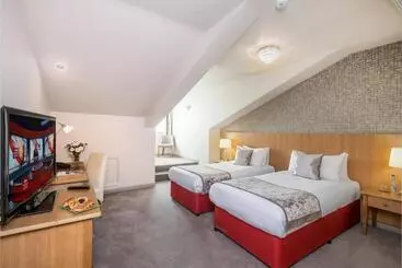 בית מלון כפרי Vale Resort