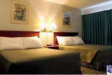 호텔 Knights Inn Kamloops
