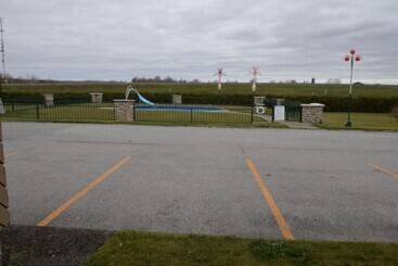 فندق Travelodge By Wyndham Saint Liboire