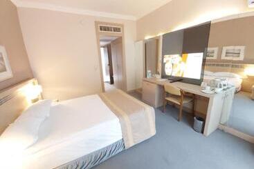 Pam Thermal Hotel Clinic & Spa