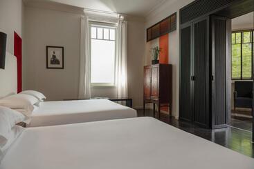 فندق Carducci 76