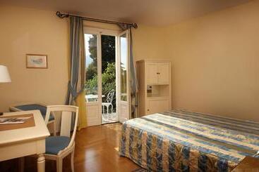 Отель Villa Sofia