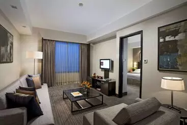 هتل Royal Plaza On Scotts