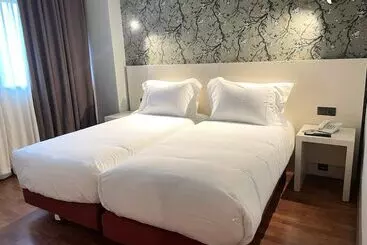 Hotel Apartamentos San Fermín Pamplona