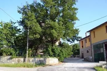ホテル Agriturismo I Fondacci
