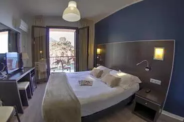 Hotelli Les Flots Bleus