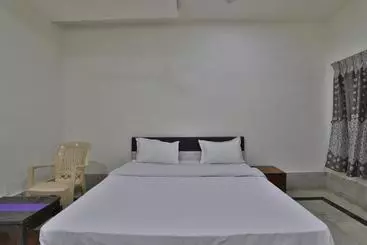 Hôtel Spot On 39918  Pakas