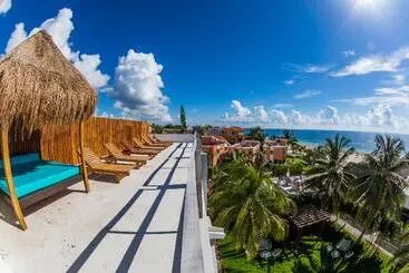 ホテル & Beach Club Ojo De Agua