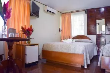Hotelli Arenal Country Inn