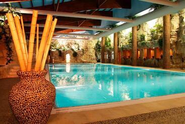 فندق Imperial Inn