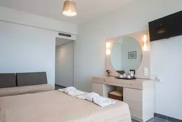 Alexandros Hotel    All Inclusive