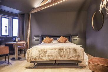 Bed and Breakfast Oniro   Luxury Rooms & Wellness Suites