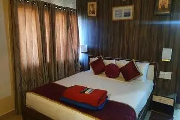 Hotel Badami Court