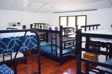 Pensionat Yoal Hostel