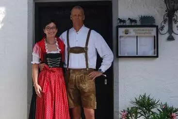 Pensione Landhof Angstl   Gästezimmer Und Tagungsraum