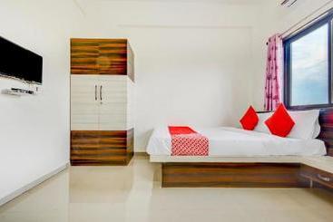 Отель Oyo 60807  Archana