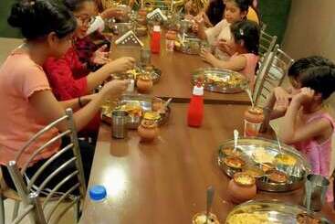 בית מלון כפרי Surya Palace