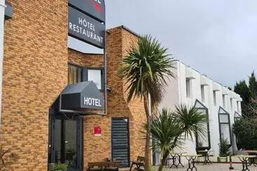 בית מלון כפרי Hôtel L Etoile Aéroport   A61