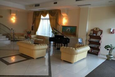 Отель Unico Albatres Palace Salento By Life Resorts