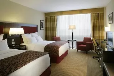 Pillo Hotel & Leisure Club