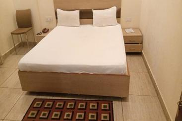 Отель City Square