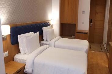 酒店 Dewdrop Amritsar