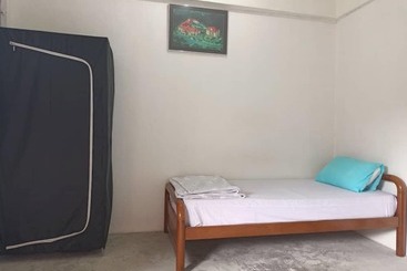 בית מלון כפרי Spot On 90179 Moza Inn