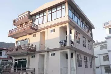 ペンション Gayatri Kunj