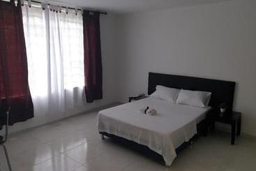 Pensão Granada,s Home