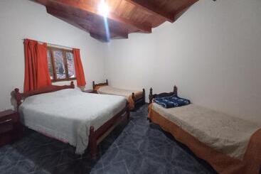 Hostel Hospedaje Ale