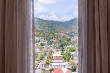 هتل The Brix Autograph Collection