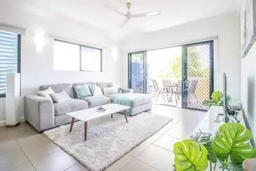 Pension Zen Quest   The Nomads Pad Near Nightcliff Markets & Sunset Foreshore